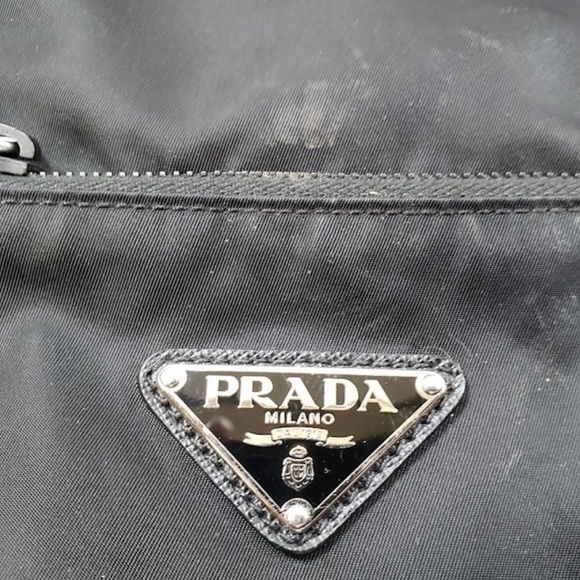 PRADA | Re-Nylon and Saffiano leather duffle bag - Picture 7 of 10